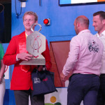 Richard Jones du Pays de Galles est le nouveau Champion du Monde de tonte de mouton (machine)