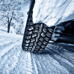 1er novembre : Entrée en vigueur de la Loi Montagne sur l'équipement automobile