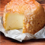 Connaissez-vous  le Langres AOP,  ce fromage qui ne se retourne jamais !